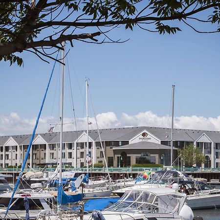 Doubletree By Hilton Racine Harbourwalk Hotel Bagian luar foto