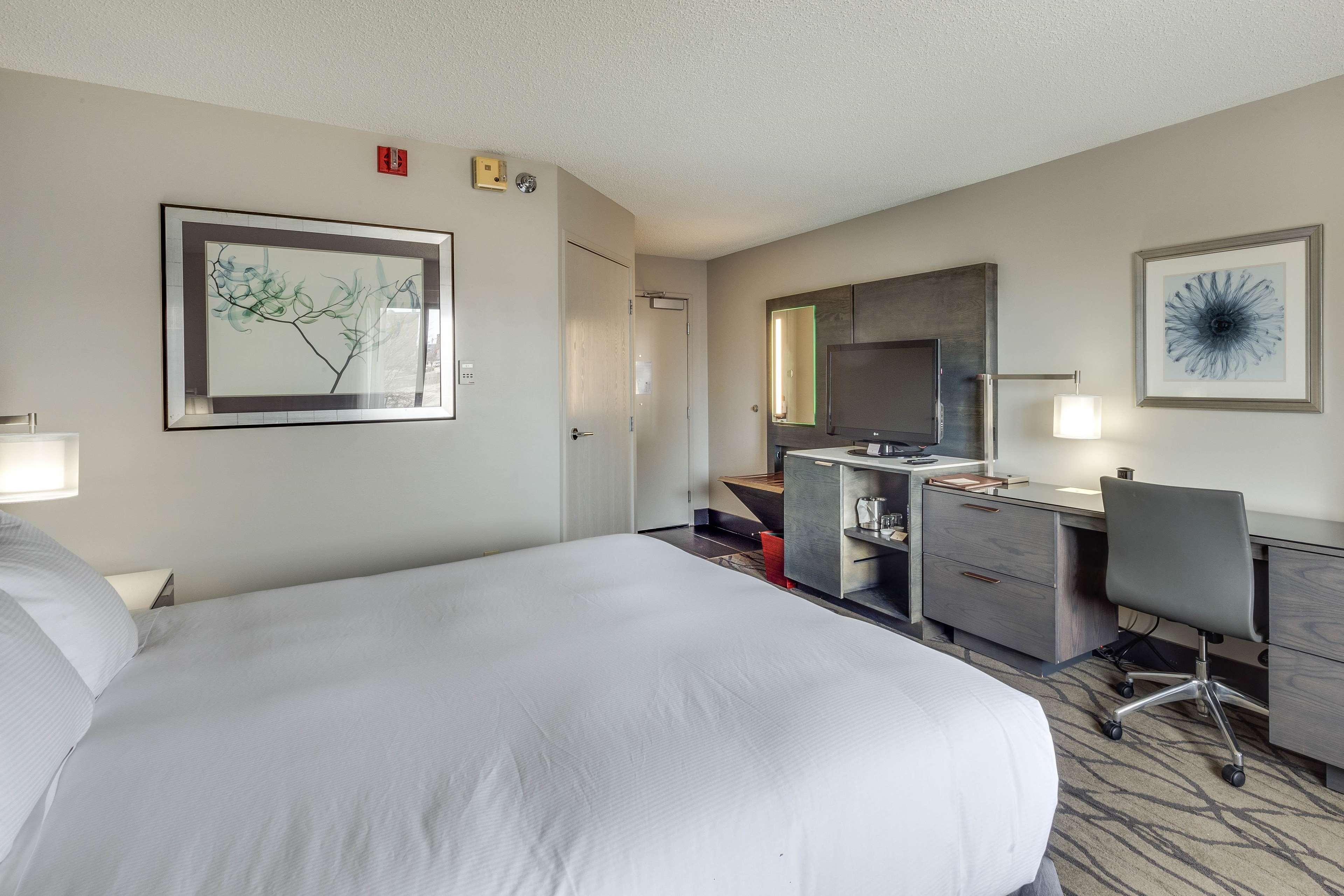 Doubletree By Hilton Racine Harbourwalk Hotel Bagian luar foto